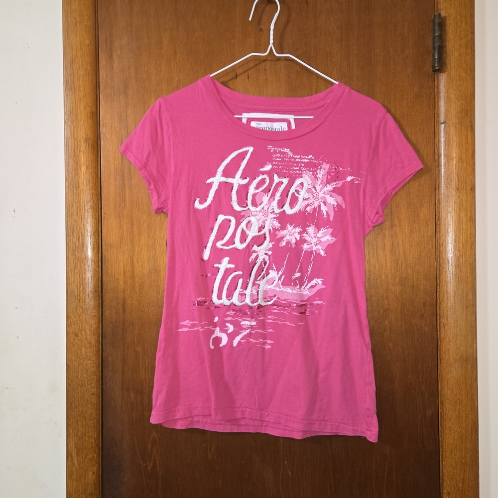 Aeropostale Pink Graphic Short Sleeve Tee